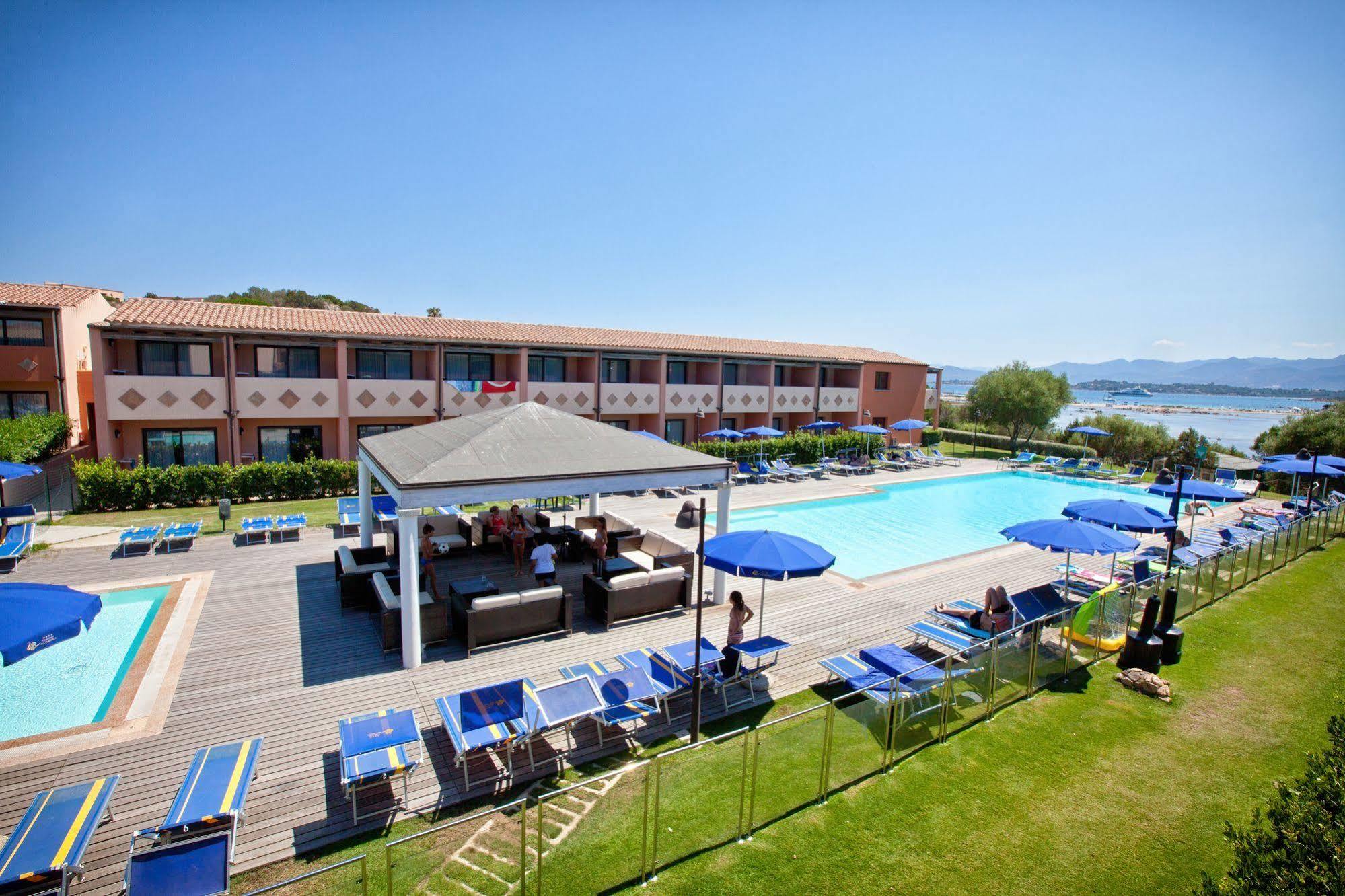 Hotel Futura Club Baja Bianca San Teodoro  Exteriér fotografie