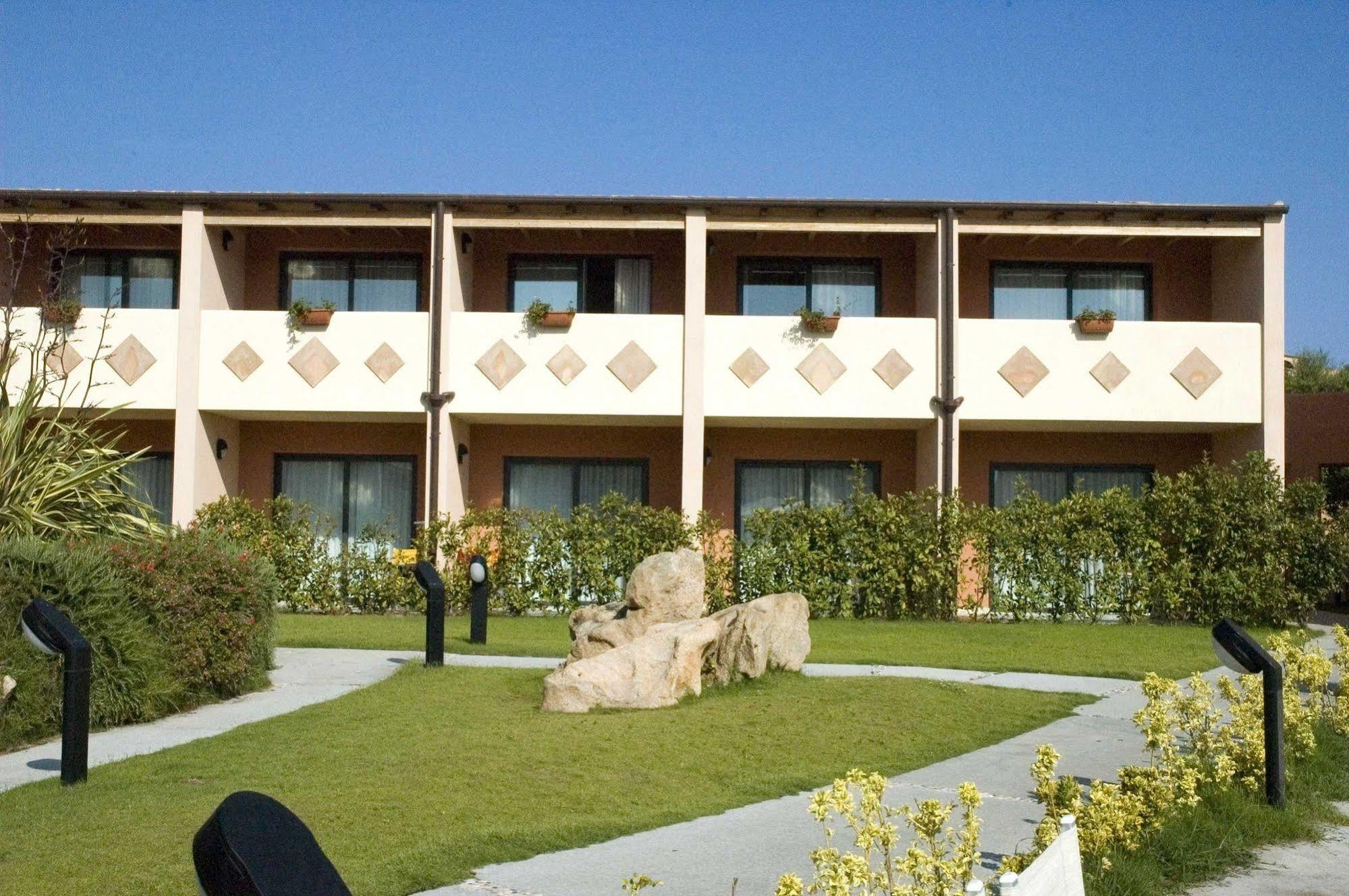 Hotel Futura Club Baja Bianca San Teodoro  Exteriér fotografie
